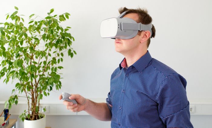 1632386843_VR.jpg