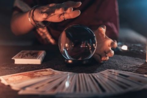 DREVNI ROMSKI HOROSKOP: Pogledajte šta vam donosi jul 2025. godine